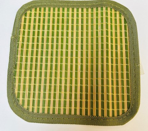 Podkładka bambusowa 20 x 20 cm - zielona Podkładka bambusowa 20 x 20 cm - zielona
