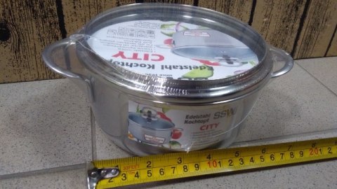 Garnek 1,5l ze stali nierdzewnej + szklana pokrywka fi-16 CITY Garnek 1,5l ze stali nierdzewnej + szklana pokrywka fi-16 CITY