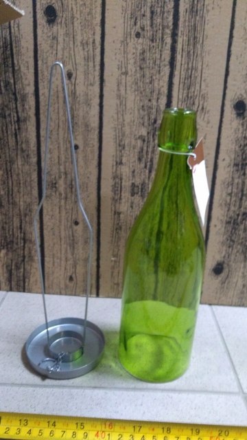 Świecznik na tea light 6szt BUTELKA 31cm Świecznik na tea light 6szt BUTELKA 31cm