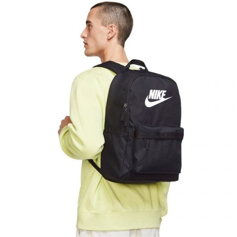 Plecak Nike Heritage Backpack DC4244 010 Plecak Nike Heritage Backpack DC4244 010