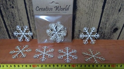 Śnieżynki 6szt wycinanki 7cm OPB-SW08 Śnieżynki 6szt wycinanki 7cm OPB-SW08