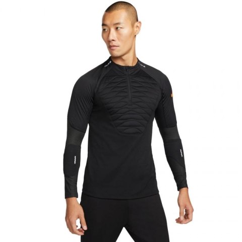 Bluza Nike Techfit Strike Drill Top Winter Warrior M DC9156 010 Bluza Nike Techfit Strike Drill Top Winter Warrior M DC9156 010