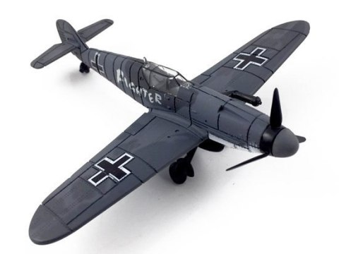 Plastikowy samolot BF-109 do składania 1:48 | ZA2589 Plastikowy samolot BF-109 do składania 1:48 | ZA2589