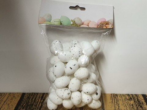 Jajka w worku 2,5cm BIAŁE W PLAMKI 50szt 3003 Jajka w worku 2,5cm BIAŁE W PLAMKI 50szt 3003