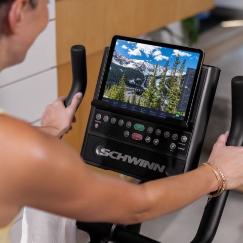 Rower programowany Schwinn 590U 100952 Rower programowany Schwinn 590U 100952