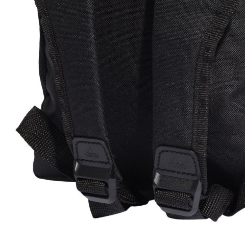 Plecak adidas Essentials Linear Backpack HT4746 Plecak adidas Essentials Linear Backpack HT4746