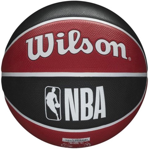 Piłka Wilson NBA Team Chicago Bulls Ball WTB1300XBCHI Piłka Wilson NBA Team Chicago Bulls Ball WTB1300XBCHI