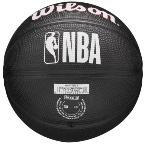 Piłka Wilson Team Tribute Chicago Bulls Mini Ball Jr WZ4017602XB Piłka Wilson Team Tribute Chicago Bulls Mini Ball Jr WZ4017602XB