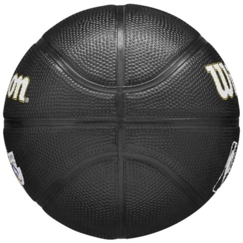 Piłka Wilson Team Tribute Los Angeles Lakers Mini Ball Jr WZ4017601XB Piłka Wilson Team Tribute Los Angeles Lakers Mini Ball Jr WZ4017601XB