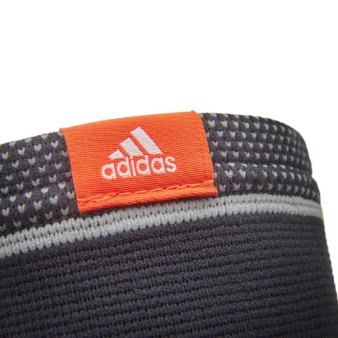 Opaska stabilizująca kolano adidas S ADSU-12521BK Opaska stabilizująca kolano adidas S ADSU-12521BK