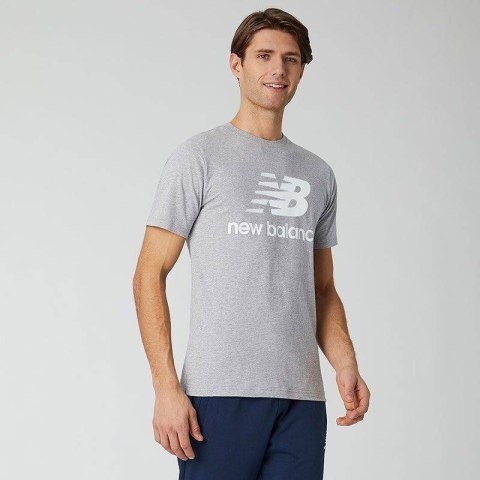 Koszulka New Balance Essentials Stacked Logo T AG M MT01575AG Koszulka New Balance Essentials Stacked Logo T AG M MT01575AG