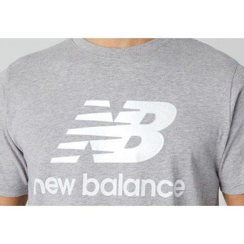 Koszulka New Balance Essentials Stacked Logo T AG M MT01575AG Koszulka New Balance Essentials Stacked Logo T AG M MT01575AG