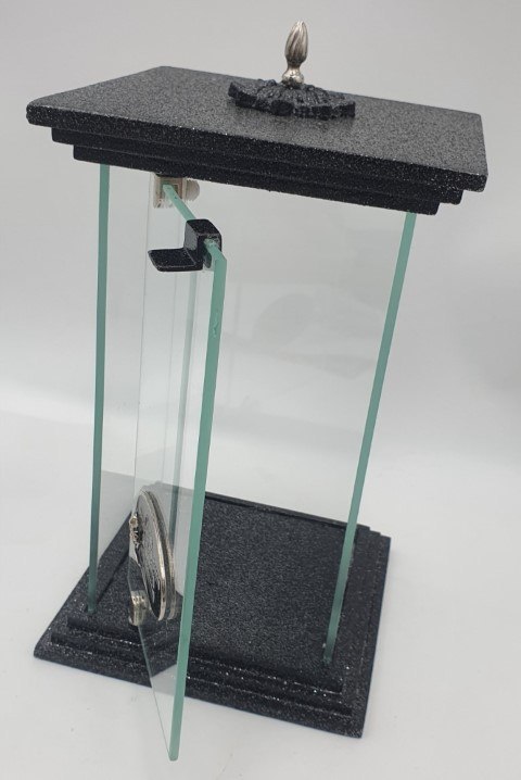 Znicz kapliczka metal 16x16x28cm ŻYCIE JEST TYLKO....... Znicz kapliczka metal 16x16x28cm ŻYCIE JEST TYLKO.......