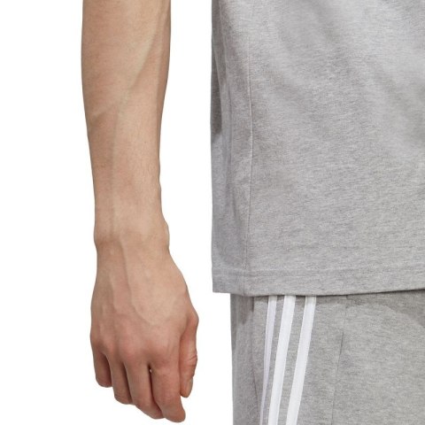 Koszulka adidas Essentials Single Jersey Embroidered Small Logo M IC9288 Koszulka adidas Essentials Single Jersey Embroidered Small Logo M IC9288