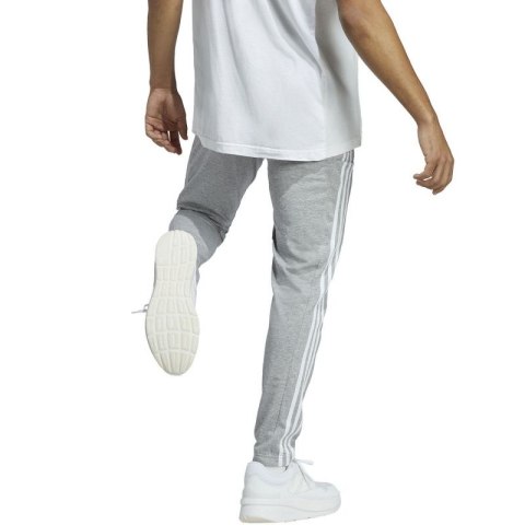 Spodnie adidas Essentials Single Jersey Tapered Open Hem 3-Stripes M IC0046 Spodnie adidas Essentials Single Jersey Tapered Open Hem 3-Stripes M IC0046