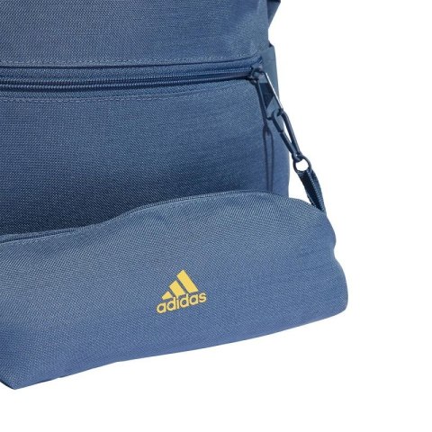 Plecak adidas Classic Horizontal 3-Stripes IR9838 Plecak adidas Classic Horizontal 3-Stripes IR9838