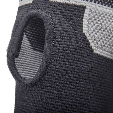 Opaska adidas na nadgarstek L ADSU-12543BK Opaska adidas na nadgarstek L ADSU-12543BK