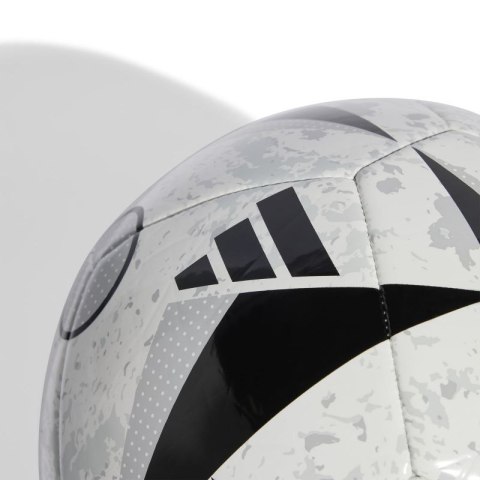 Piłka adidas Juventus Turyn Home Club IX4025 Piłka adidas Juventus Turyn Home Club IX4025