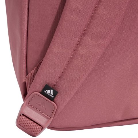 Plecak adidas Linear Essentials IV5116 Plecak adidas Linear Essentials IV5116