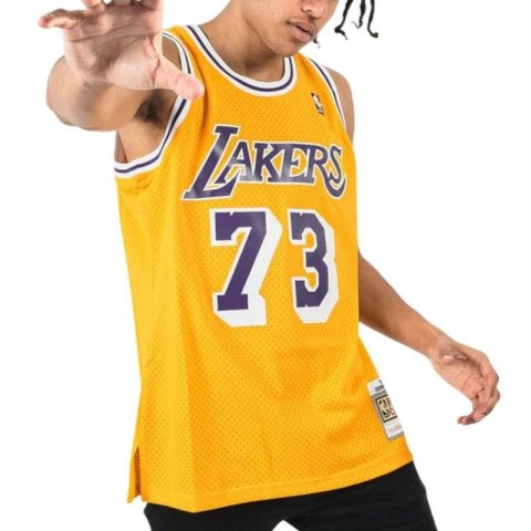 Koszulka Mitchell & Ness Los Angeles Lakers NBA Swingman Jersey Lakers 1998 Dennis Rodman M SMJYCP20064-LALGOLD98DRD Koszulka Mitchell & Ness Los Angeles Lakers NBA Swingman Jersey Lakers 1998 Dennis Rodman M SMJYCP20064-LALGOLD98DRD