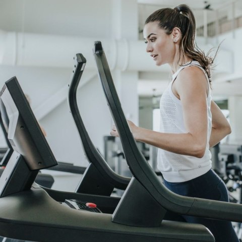 Bieżnia elektryczna Freemotion Incline Trainer i22.9 FMTK74819K2 Bieżnia elektryczna Freemotion Incline Trainer i22.9 FMTK74819K2