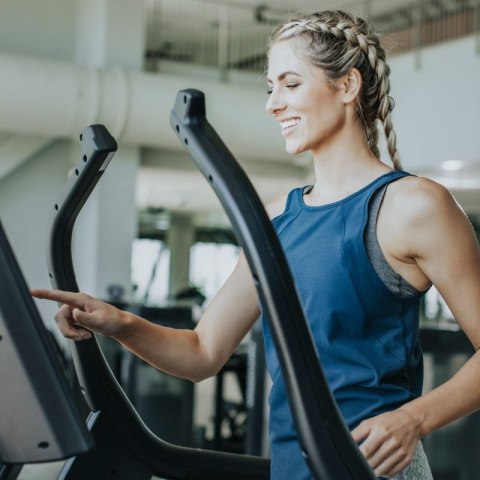 Bieżnia elektryczna Freemotion Incline Trainer i22.9 FMTK74819K2 Bieżnia elektryczna Freemotion Incline Trainer i22.9 FMTK74819K2
