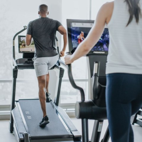 Bieżnia elektryczna Freemotion Incline Trainer i22.9 FMTK74819K2 Bieżnia elektryczna Freemotion Incline Trainer i22.9 FMTK74819K2
