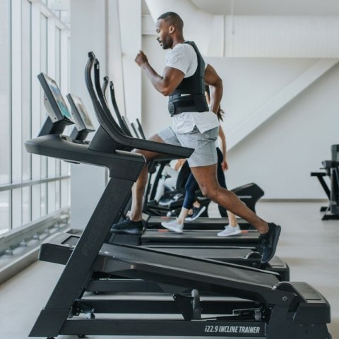 Bieżnia elektryczna Freemotion Incline Trainer i22.9 FMTK74819K2 Bieżnia elektryczna Freemotion Incline Trainer i22.9 FMTK74819K2