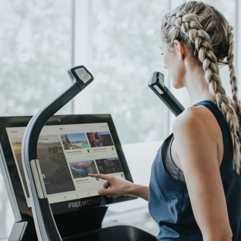 Bieżnia elektryczna Freemotion Incline Trainer i22.9 FMTK74819K2 Bieżnia elektryczna Freemotion Incline Trainer i22.9 FMTK74819K2