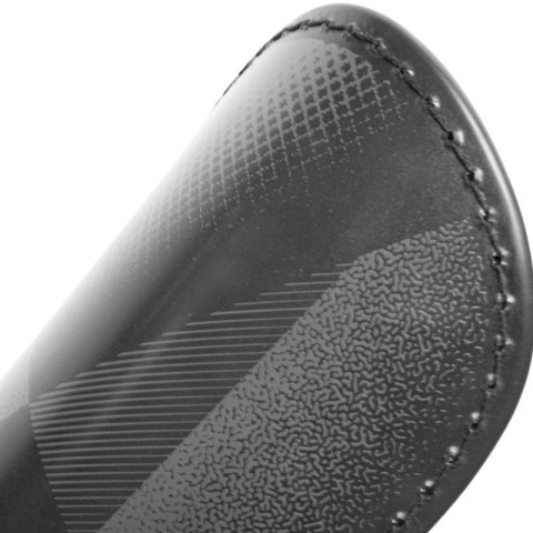 Ochraniacze piłkarskie Reusch Shin Guard Compact Lite 5577047 7060 Ochraniacze piłkarskie Reusch Shin Guard Compact Lite 5577047 7060