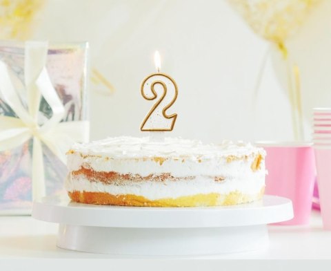 Świeczka B&C cyferka "2", złoty kontur PF-SCZK2 Świeczka B&C cyferka "2", złoty kontur PF-SCZK2