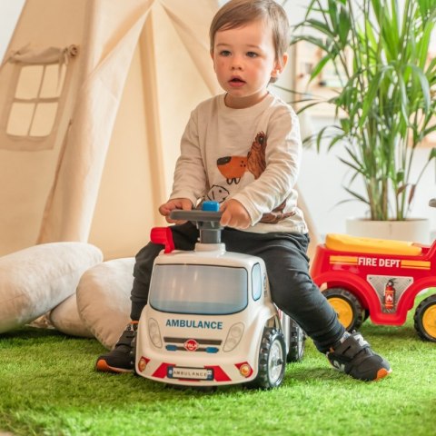 FALK Jeździk Samochód Ambulans z Klaksonem od 1 roku FALK Jeździk Samochód Ambulans z Klaksonem od 1 roku