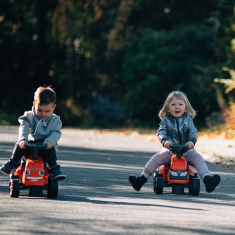 FALK Traktorek Kubota Pomarańczowy z Przyczepką + akc. od 1 roku FALK Traktorek Kubota Pomarańczowy z Przyczepką + akc. od 1 roku