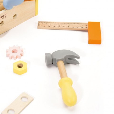 CLASSIC WORLD Wooden Tool Set Box 20 pcs. CLASSIC WORLD Wooden Tool Set Box 20 pcs.