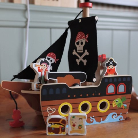 TOOKY TOY Statek Piracki Drewniany Figurki Zestaw TOOKY TOY Statek Piracki Drewniany Figurki Zestaw