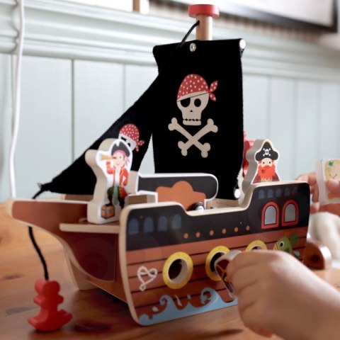 TOOKY TOY Statek Piracki Drewniany Figurki Zestaw TOOKY TOY Statek Piracki Drewniany Figurki Zestaw
