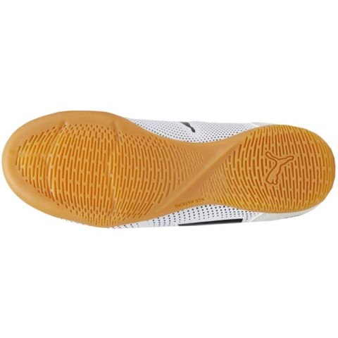 Buty piłkarskie Puma Truco III IT Jr 106935 07 Buty piłkarskie Puma Truco III IT Jr 106935 07