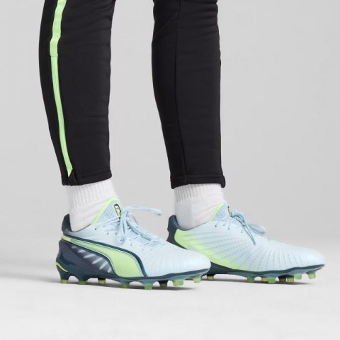 Buty piłkarskie Puma King Ultimate FG/AG M 107809 03 Buty piłkarskie Puma King Ultimate FG/AG M 107809 03