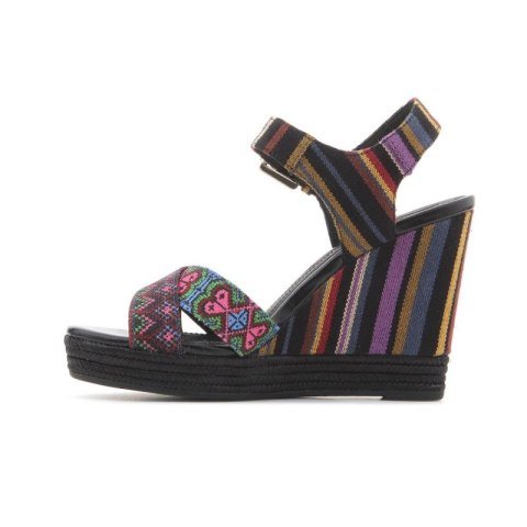 Buty na koturnie Geox W D82P6G 000AW C0042 Buty na koturnie Geox W D82P6G 000AW C0042