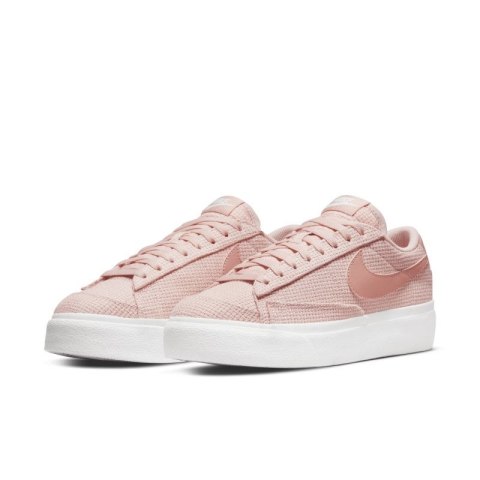 Buty Nike Blazer Low Platform W DN0744-600 Buty Nike Blazer Low Platform W DN0744-600