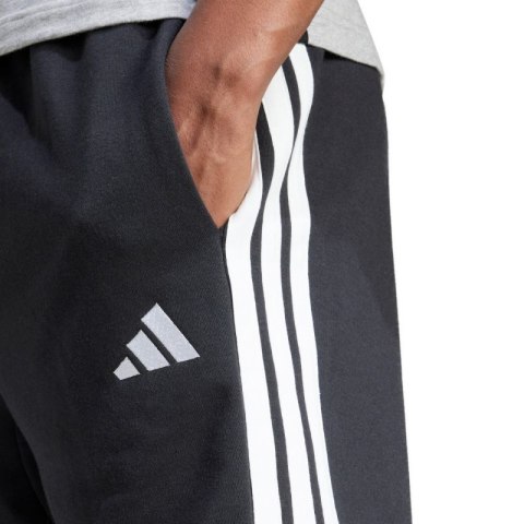 Spodenki adidas Essential 3-Stripes French Terry M JE6414 Spodenki adidas Essential 3-Stripes French Terry M JE6414