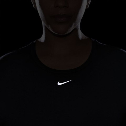 Koszulka Nike Dri-FIT One Luxe W DD0618-010 Koszulka Nike Dri-FIT One Luxe W DD0618-010