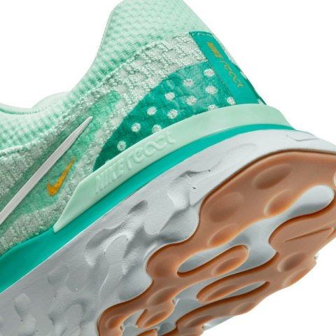 Buty Nike React Infinity Run Flyknit 3 W DD3024-301 Buty Nike React Infinity Run Flyknit 3 W DD3024-301