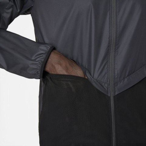 Kurtka Nike Shield W DC8041-010 Kurtka Nike Shield W DC8041-010
