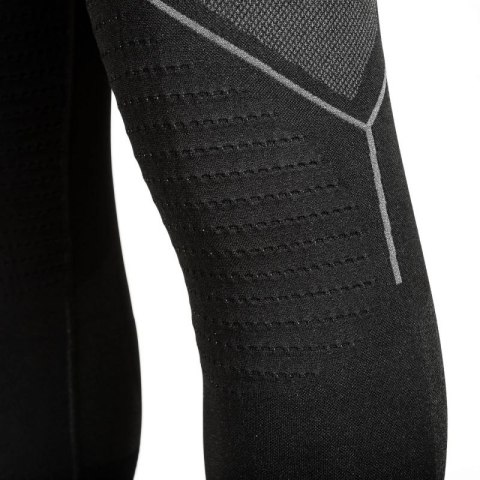 Bielizna termoaktywna Alpinus Tactical Base Layer Set czarno-szara M GT43276 Bielizna termoaktywna Alpinus Tactical Base Layer Set czarno-szara M GT43276