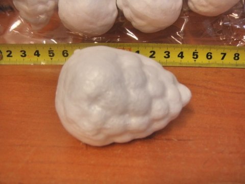 Szyszka styropianowa 12szt. 6,1cm | SZ-06 Szyszka styropianowa 12szt. 6,1cm | SZ-06