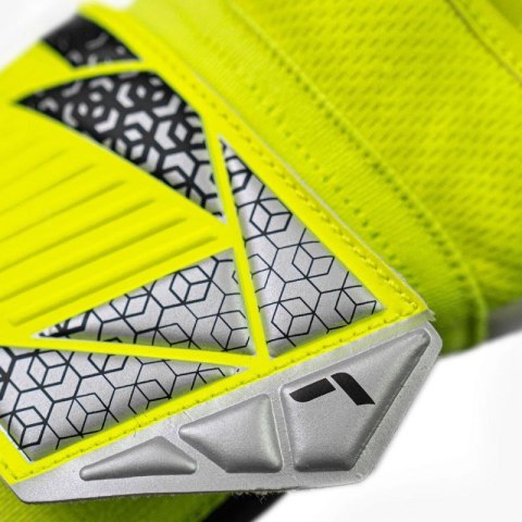 Rękawice bramkarskie Reusch Attrakt Grip M 5570815 2014 Rękawice bramkarskie Reusch Attrakt Grip M 5570815 2014