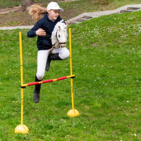 Hobby Horse Skippi - Almond - duży koń na kiju - A3 - kantar w zestawie Hobby Horse Skippi - Almond - duży koń na kiju - A3 - kantar w zestawie