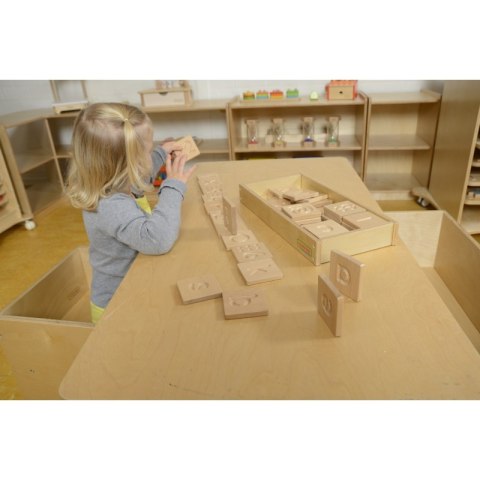 Zabawka Sensoryczna Rozpoznaj Dotykiem Literki Cyfry Kształty Masterkidz Montessori Zabawka Sensoryczna Rozpoznaj Dotykiem Literki Cyfry Kształty Masterkidz Montessori
