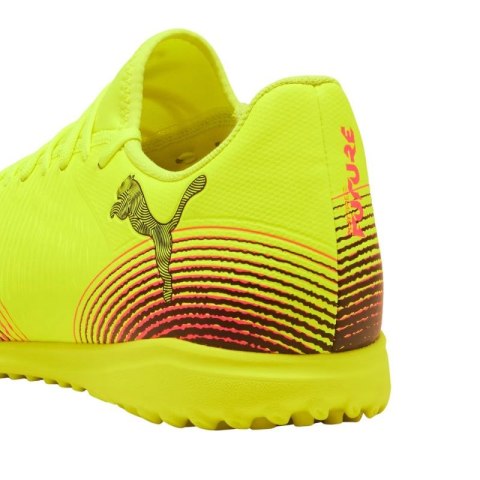 Buty piłkarskie Puma Future 8 Play TT M 108378 03 Buty piłkarskie Puma Future 8 Play TT M 108378 03